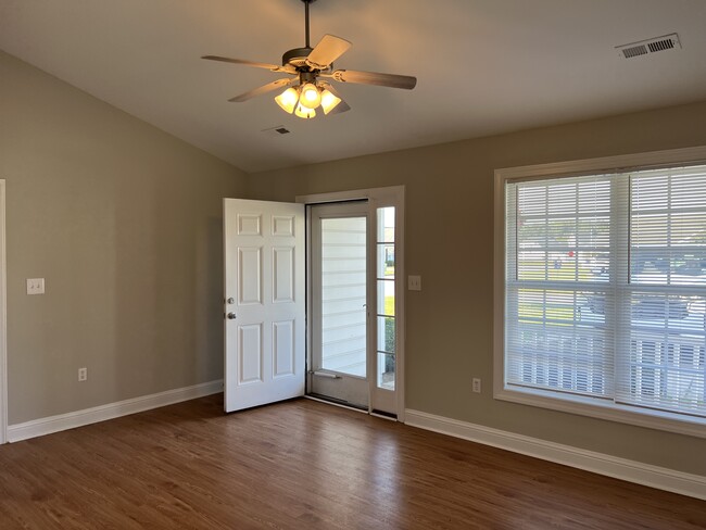 Living Room - 1117 Crescent Meadows Dr