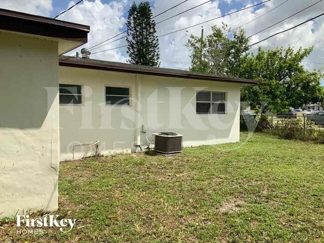 Building Photo - 2930 NW 184th St