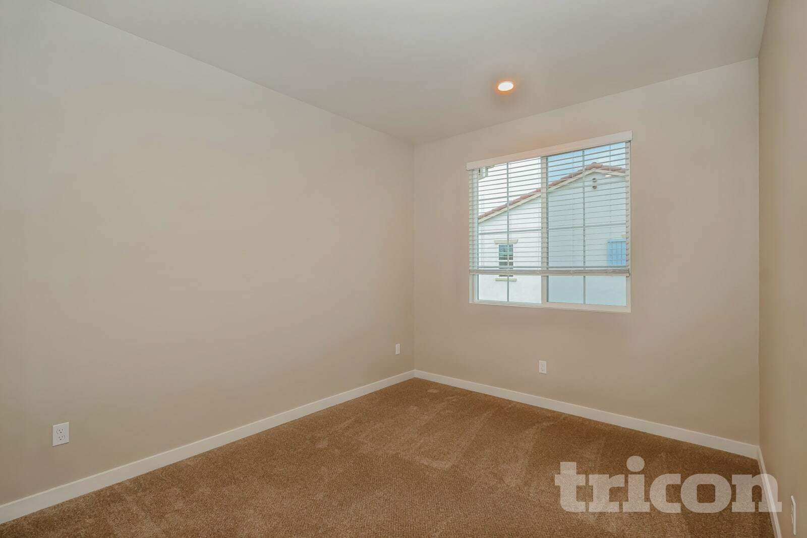 Building Photo - 10583 Amigos Ct