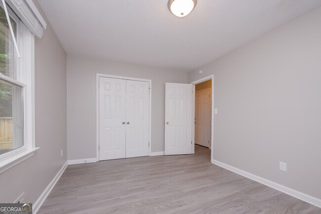 Building Photo - 1003 Salisbury Trail