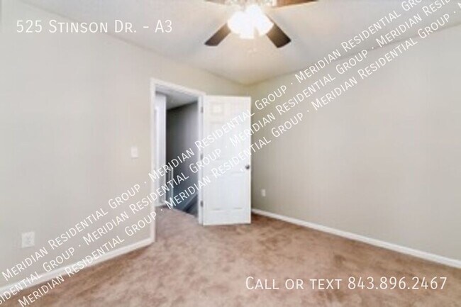 Building Photo - 525 Stinson Dr