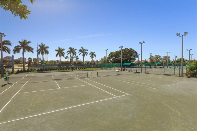 Building Photo - 6357 Bahia Del Mar Blvd S