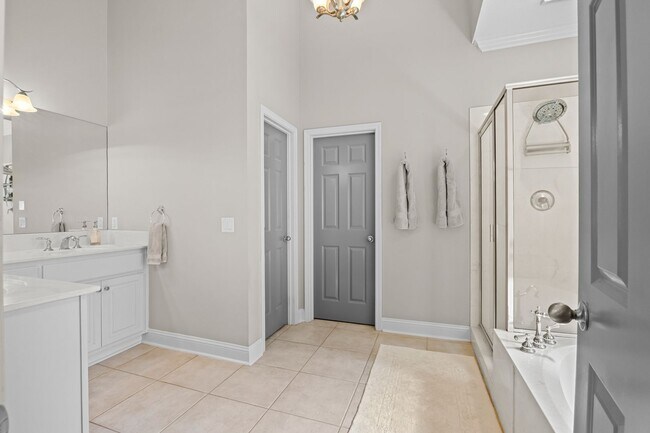 Building Photo - Richmond Hill's North Buckhead - Chastain ...