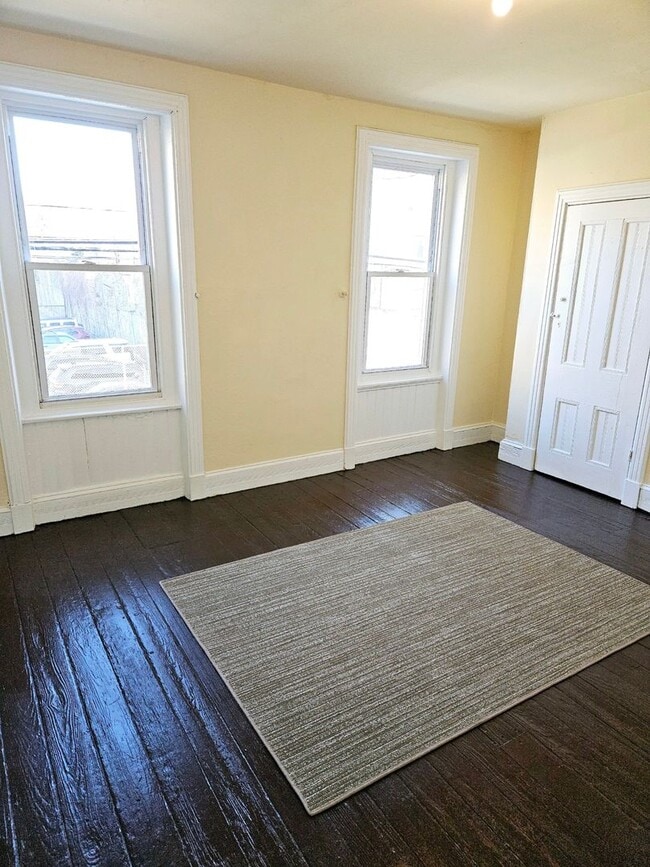 Building Photo - 15th & Wharton-South Philadelphia