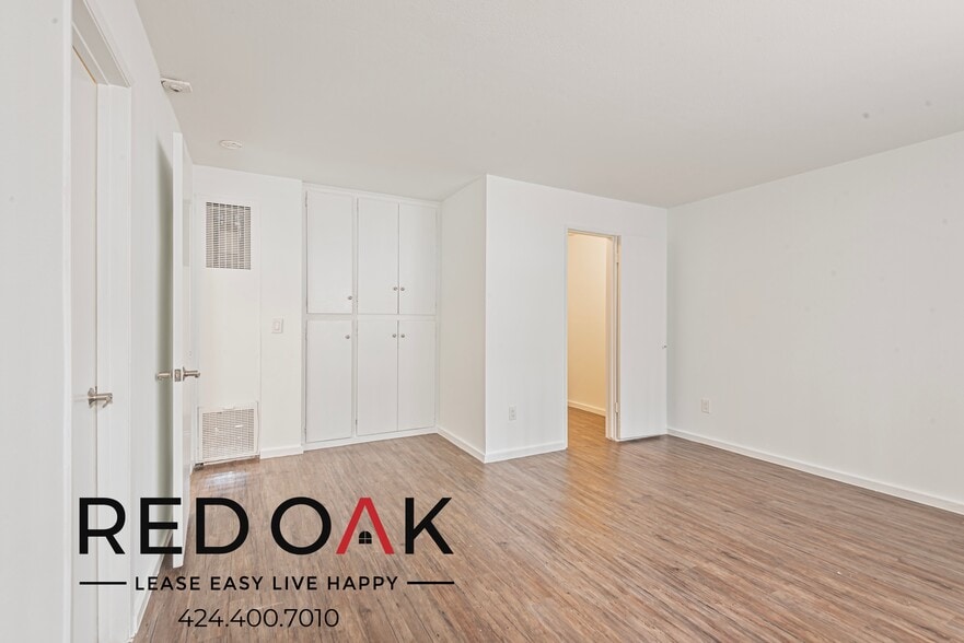 Building Photo - 3111 4th St