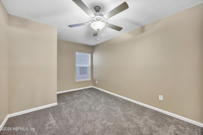 Building Photo - 4240 Migration Dr