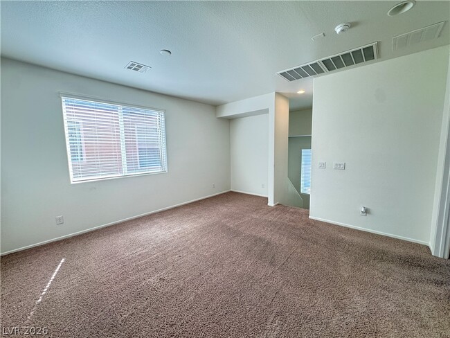 Building Photo - 6208 Yankee Spring St