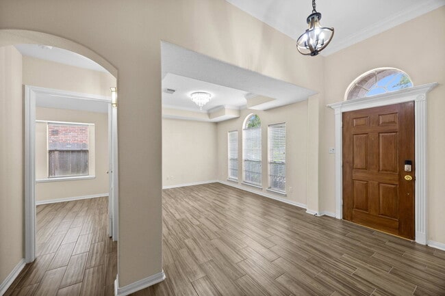 Building Photo - South Marathon Way, Stafford, TX 77477 - 3 BR 2 BA single-family home