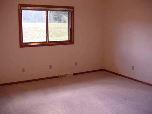 Building Photo - 634 N 16th Ave