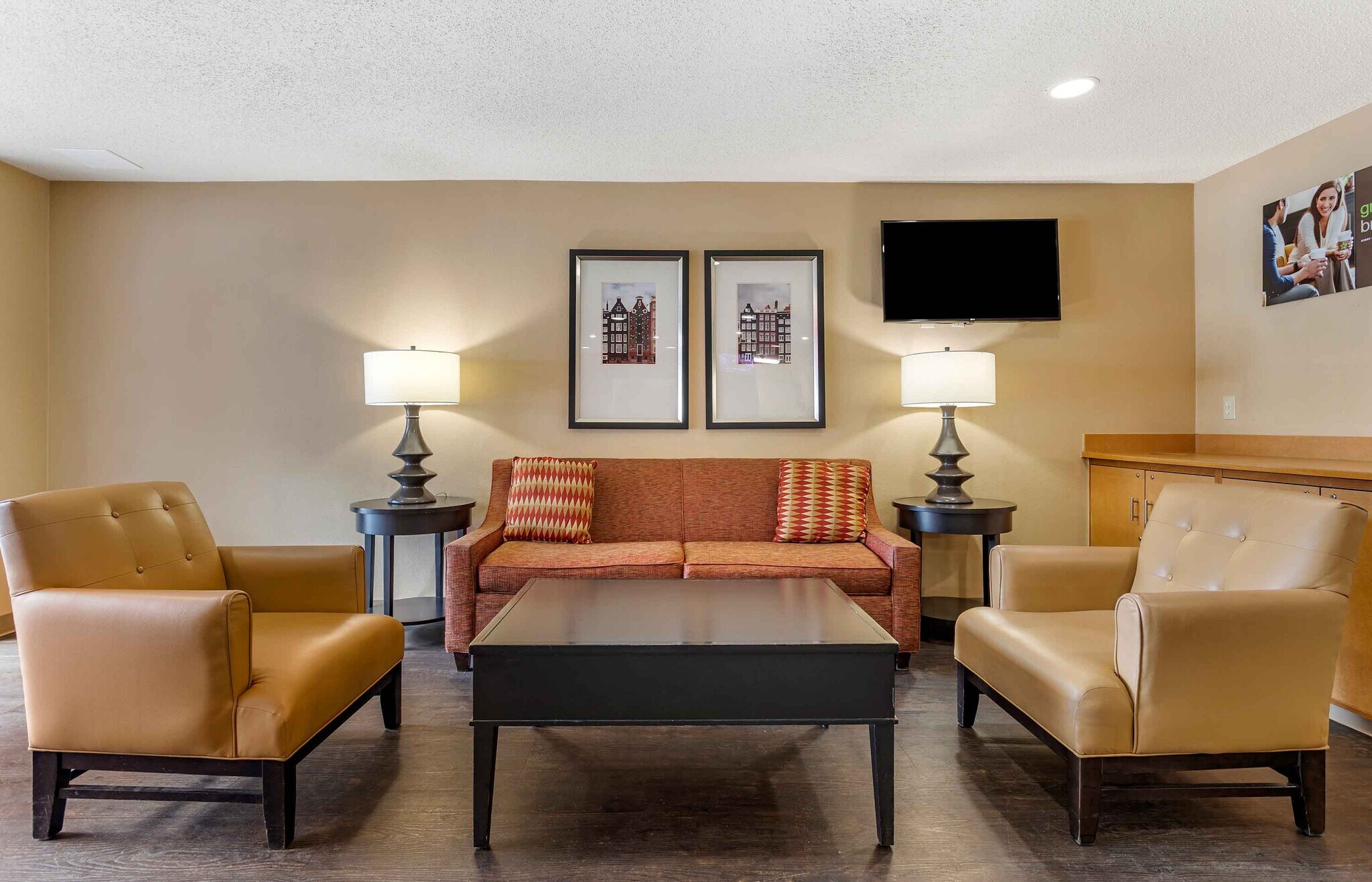 Building Photo - Furnished Studio-Houston - Reliant Pk. - La Concha Ln.