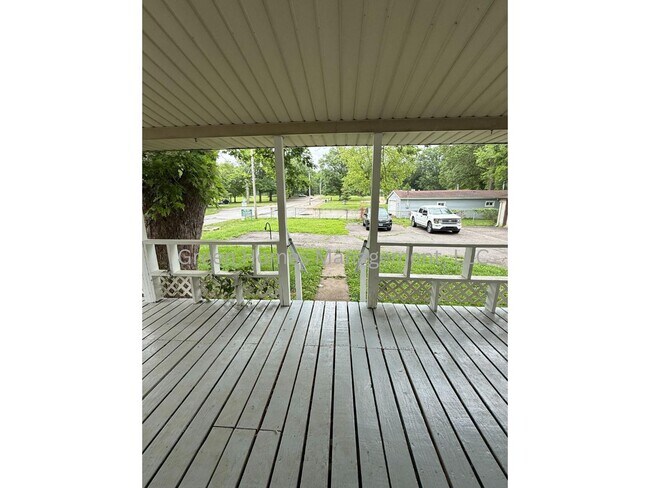 Building Photo - 11722 Larimore Rd