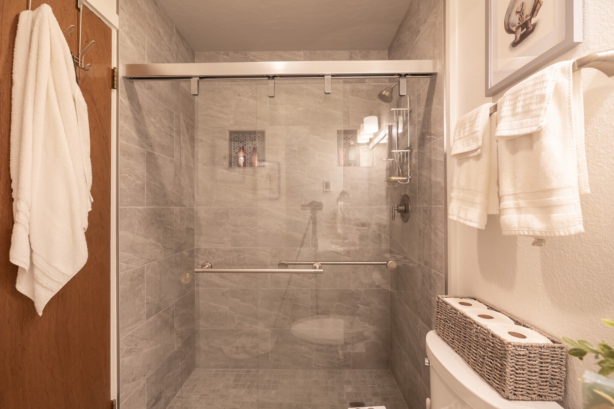 Building Photo - 2345 Boylston Ave E