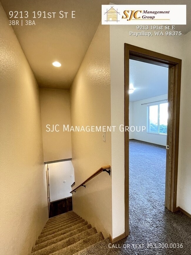 Building Photo - 9213 191st St E