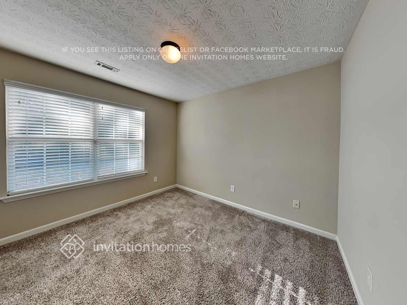 Building Photo - 50 Camden Pl