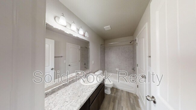 Building Photo - 10977 Quercia Cir