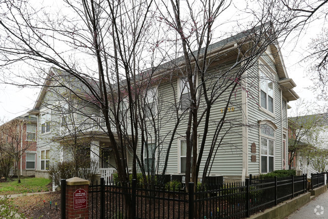 Building Photo - Clifton Court