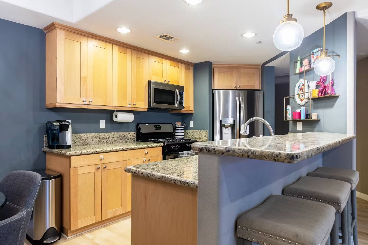 Building Photo - 3636 Jasmine Ave