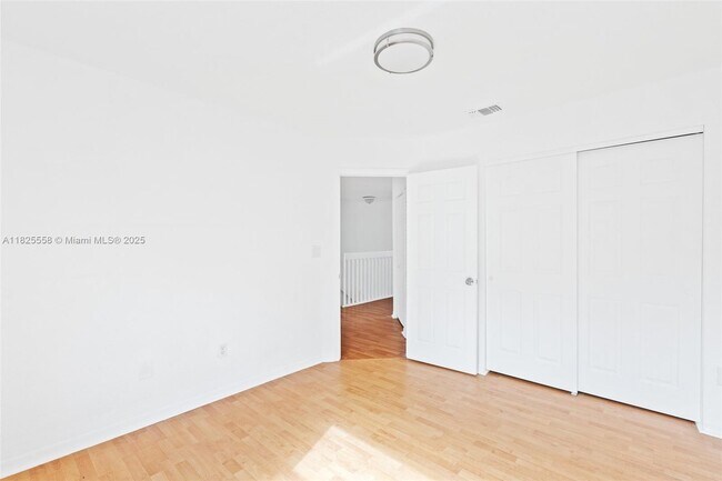 Building Photo - 15842 SW 14th St