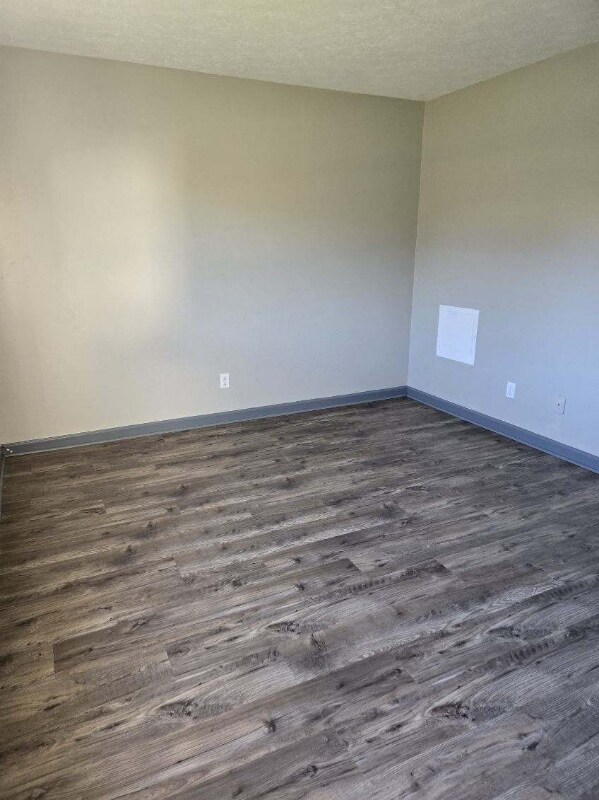 Building Photo - 32 Scioto Dr