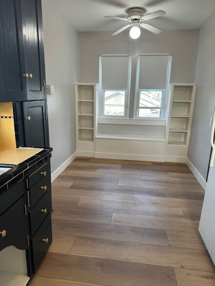Kitchen looking into dining area - 3609 29th St