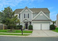 Building Photo - Well maintained 3 bedroom 2.5 bath home ne...