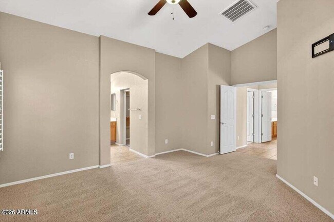 Building Photo - 42059 W Cheyenne Dr