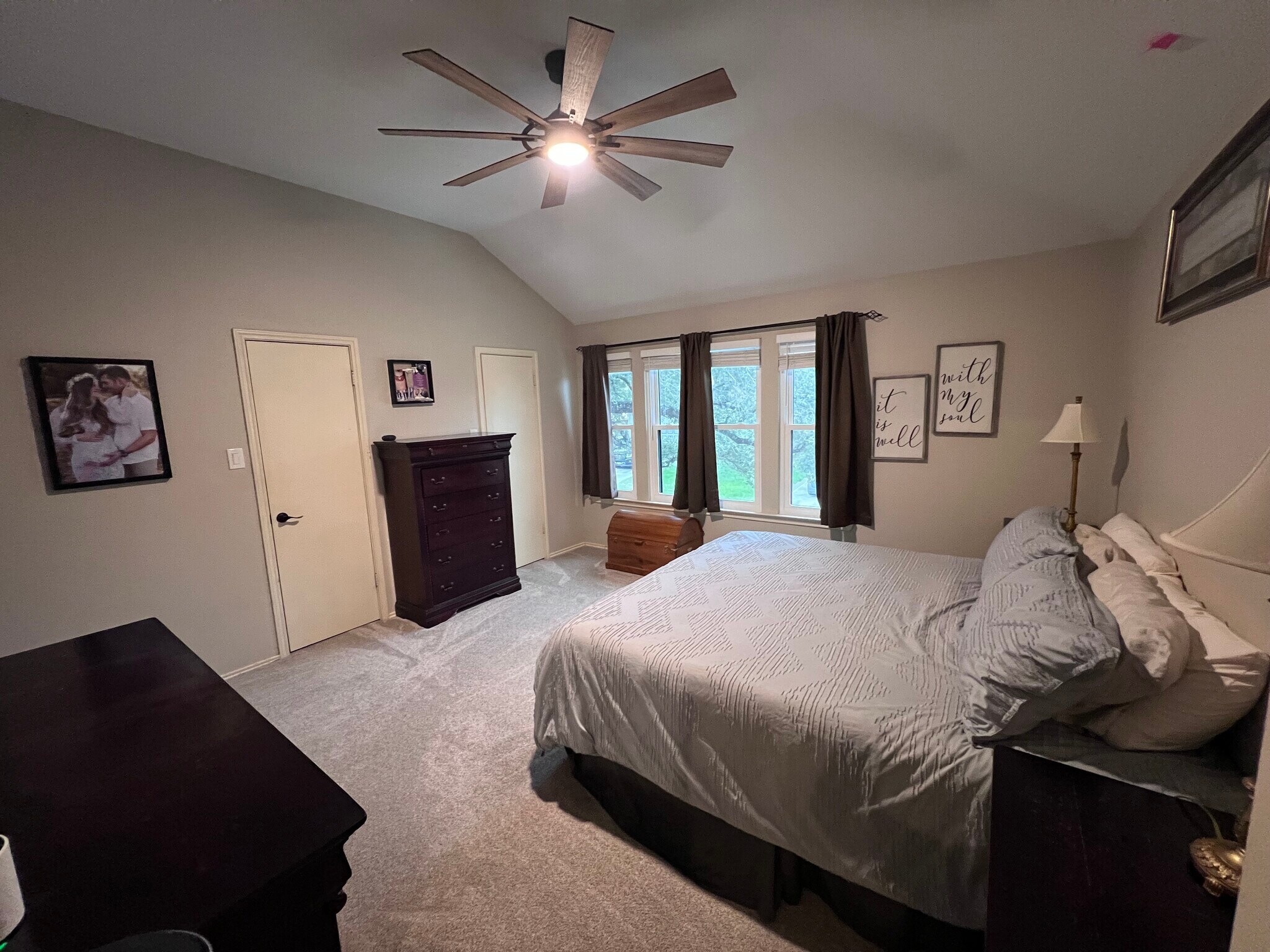 Building Photo - 9234 Fishers Hill Dr