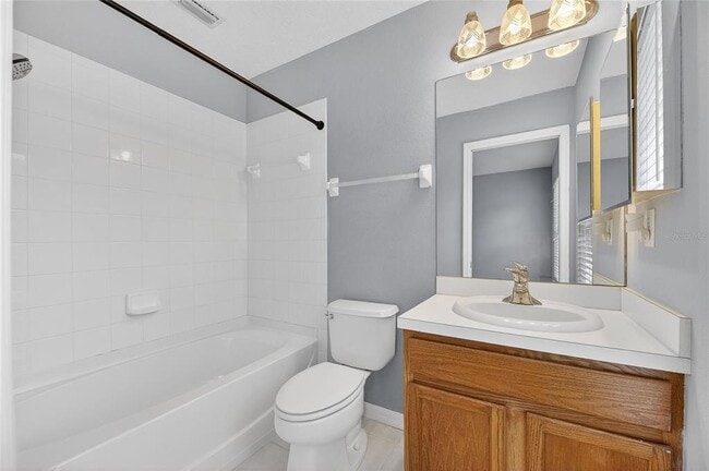 Building Photo - 13123 Kings Crossing Dr