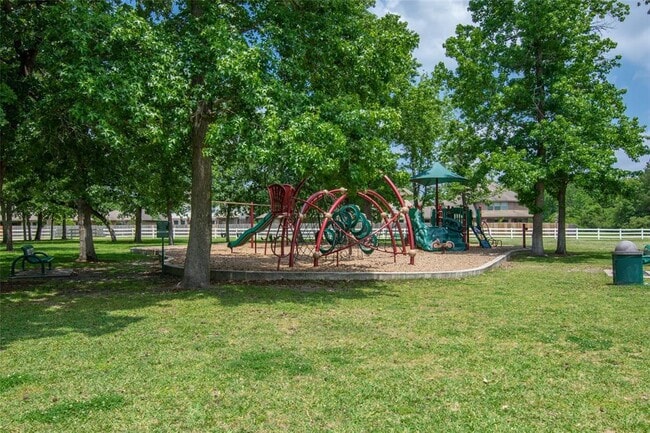 Building Photo - 918 Holly Chapple Dr
