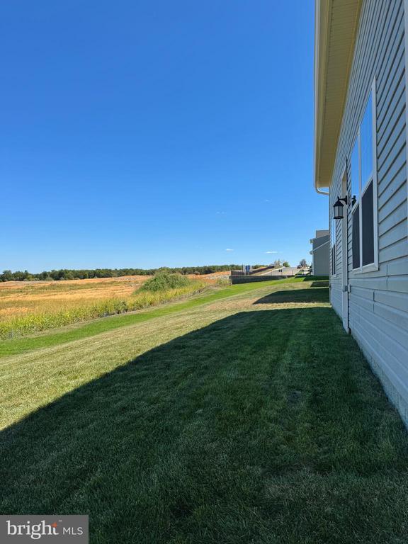 Building Photo - 19 Trout Lily Dr