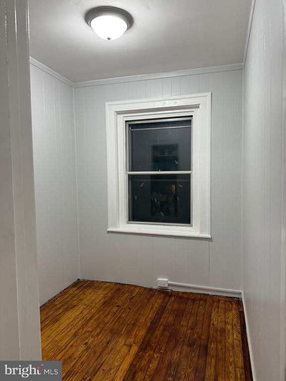 Building Photo - 399 Sunset Rd