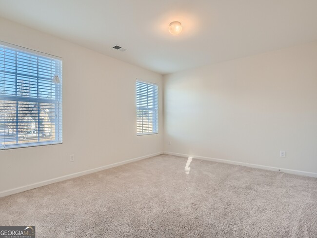Building Photo - 2352 Creel Rd