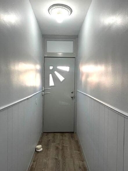 Building Photo - 98 Andrew St