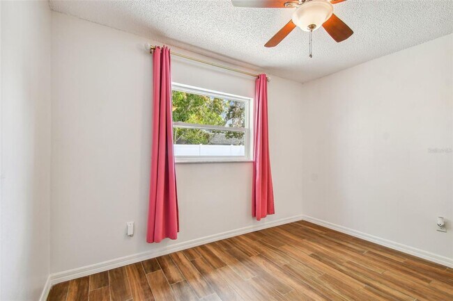 Building Photo - 12237 Eldon Dr
