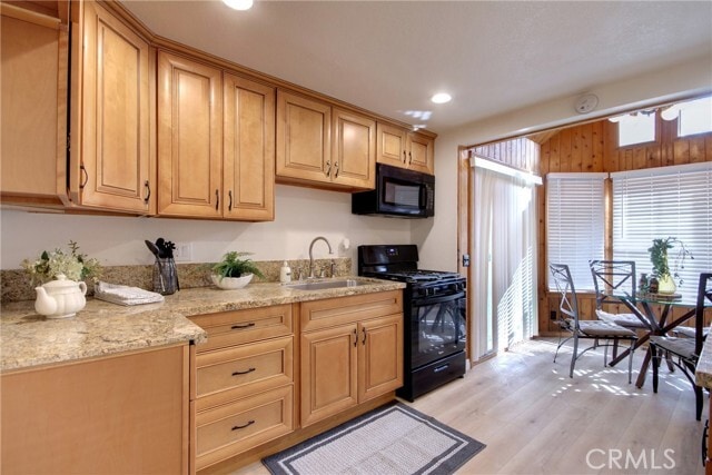 Building Photo - 430 E Country Club Blvd