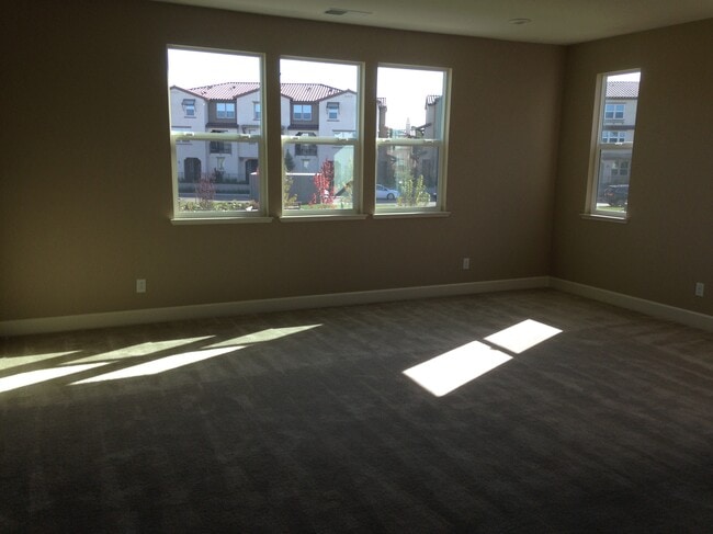 Building Photo - 1250 Gusty Lp