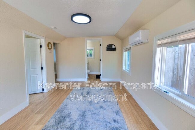 Building Photo - 4116 35th St