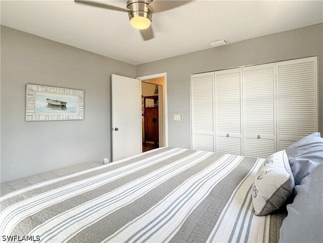 Building Photo - 1042 Oak Forest Dr