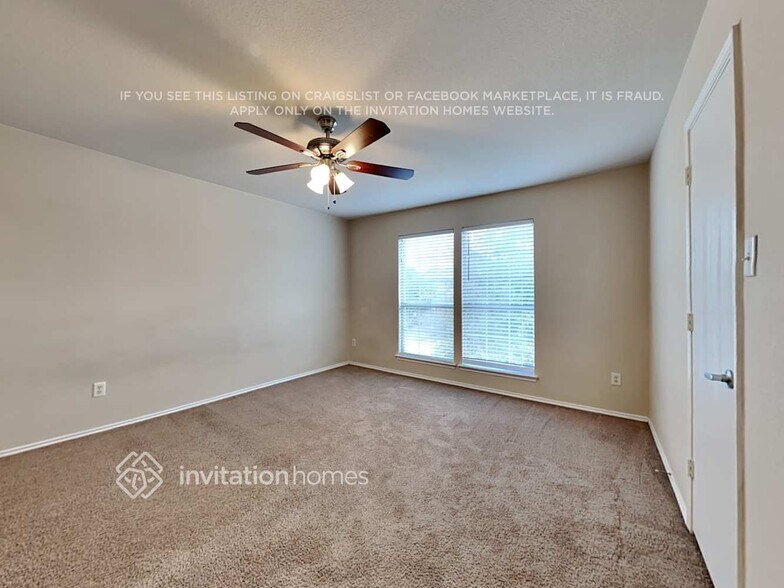 Building Photo - 10404 Hideaway Trail