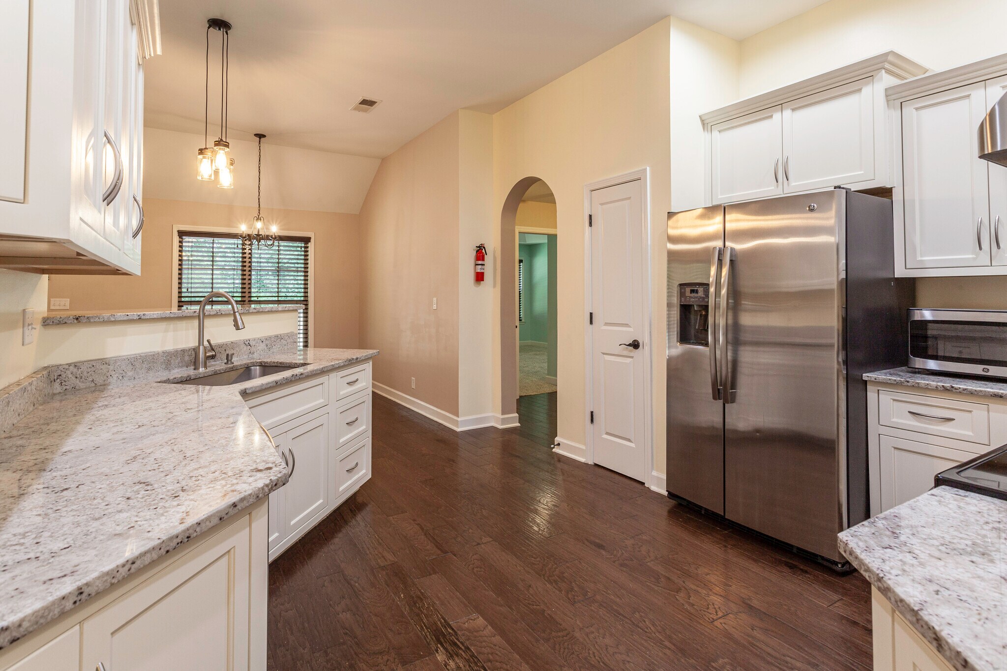 Building Photo - 9036 Breckenridge Cv