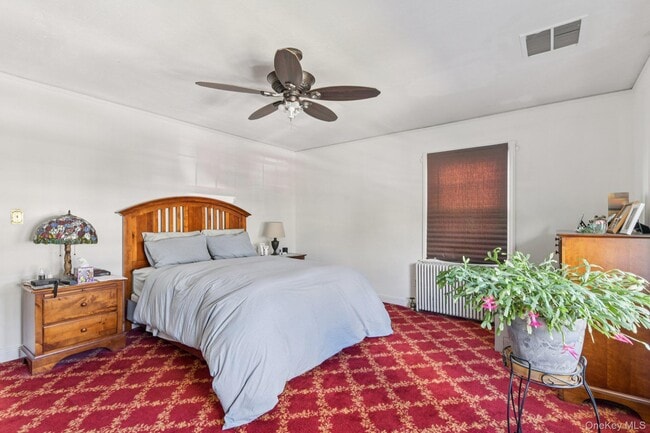 Building Photo - 21 Bayview Ct