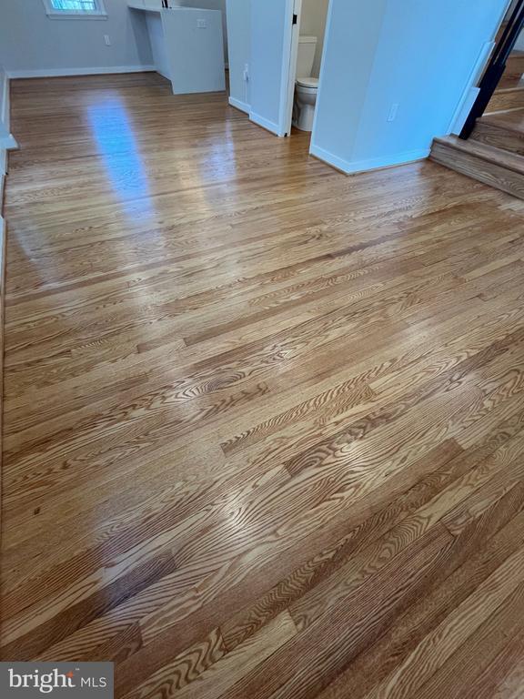 Building Photo - 327 Whittier St NW