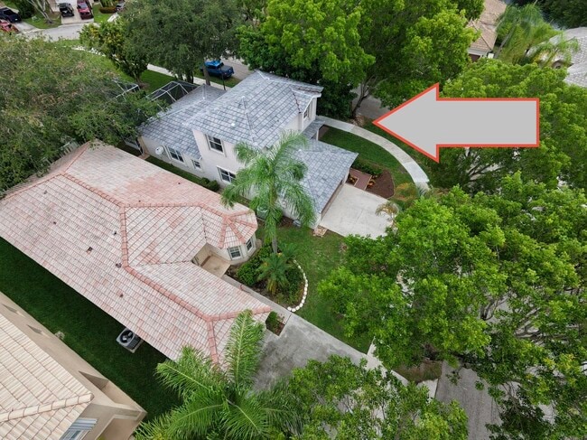 Building Photo - 4907 Pelican Manor