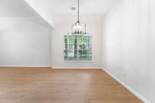 Building Photo - 54 Legend Mill Ct