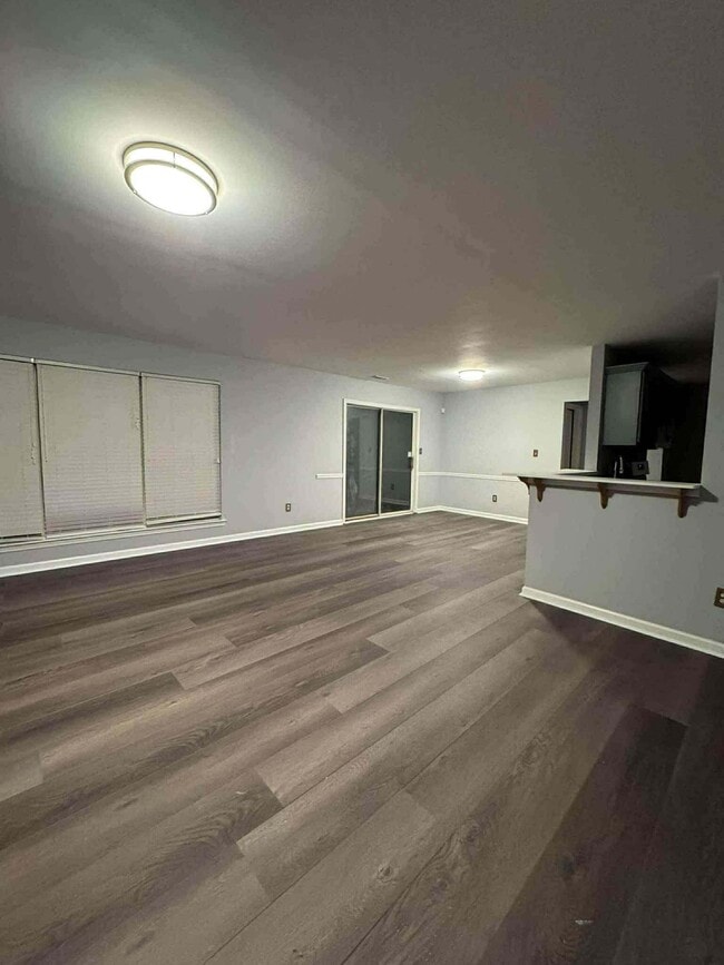 Building Photo - 5150 Harbins Point Ln NW