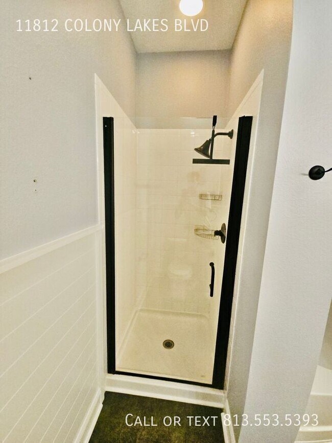 Building Photo - 11812 Colony Lakes Blvd