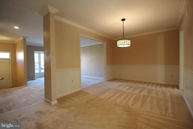 Building Photo - 3186 Cantrell Ln