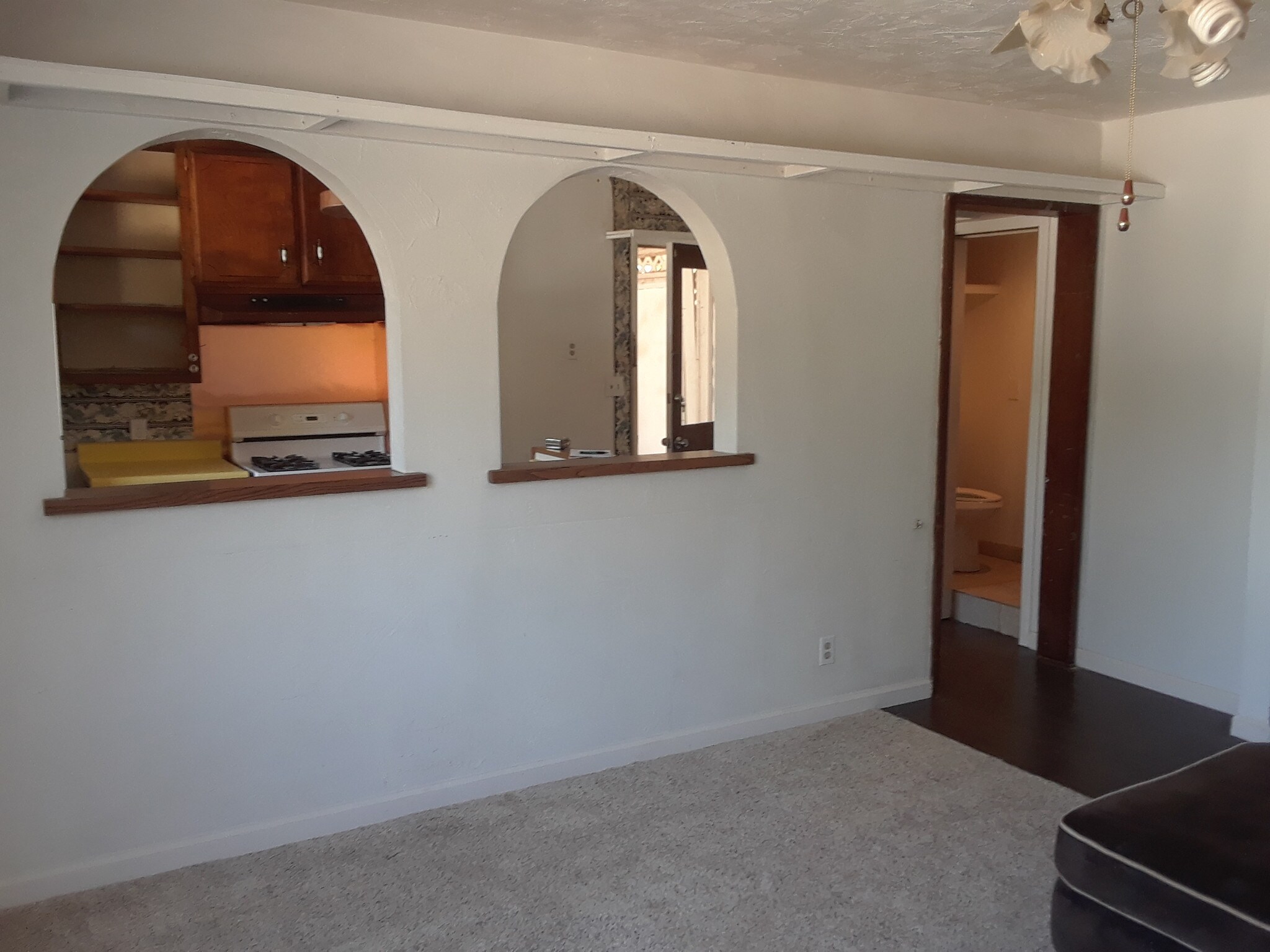 Building Photo - 6129 Andalusia Ave