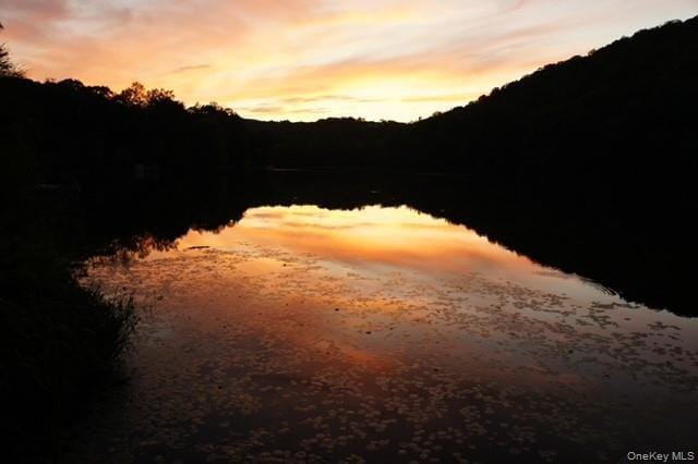 Building Photo - 49 Twin Lakes Rd