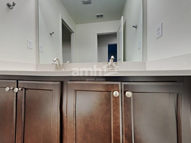 Building Photo - 12337 Paperbark Pl